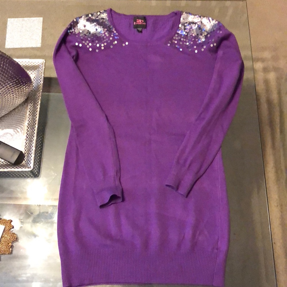 2B Bebe Sequin Tunic